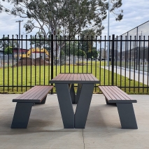 Paris Setting with Flat Benches - Wood Grain Aluminium