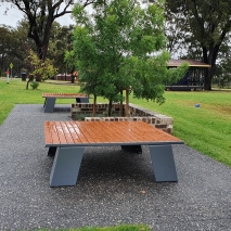 Paris Platform Bench - Wood Grain Aluminium - Western Red Cedar