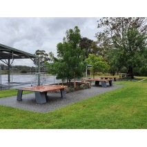 Paris Platform Bench - Wood Grain Aluminium - Western Red Cedar