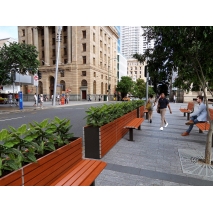 Barcelona Planter - Slimline Rectangular (Solid Ends) - Wood Grain Aluminium - Western Red Cedar