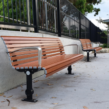 Custom Madrid Seat - Base Plate Leg - Wood Grain Aluminium (Western Red Cedar) w/ armrests